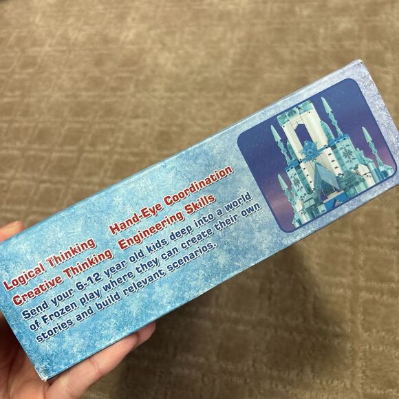 Educiro Friends Frozen Castle Building Set Toy (671 Pieces) Ice Princess Magic - Picture 4 of 9